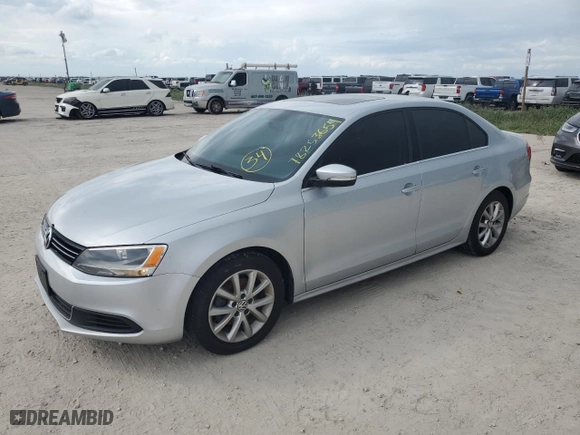 2014 Volkswagen Jetta Sedan SE with VIN 3VWD07AJXEM437670, listed as a Copart auction lot 78253654 with 189991 miles and Salvage Title. Bid and sale history available at carsss.com. Image 1.