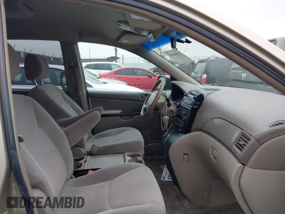 2005 Toyota Sienna CE with VIN 5TDZA23CX5S376540, listed as a IAAI auction lot 41840398 with 180,285 mi miles. Bid and sale history available at carsss.com. Image 5.