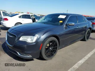 2016 Chrysler 300 C с VIN 2C3CCAEG5GH190372, выставлен на аукционе IAAI как лот 42343631 с пробегом 153 518 миль миль и . История ставок и продаж доступна на DreamBid. Изображение 17.