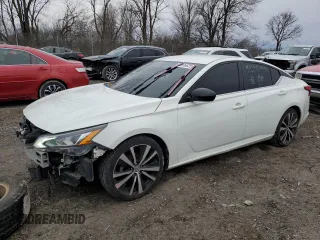 2019 Nissan Altima SR with VIN 1N4BL4CV4KC198314, listed as a Copart auction lot 42836625 with 144,262 mi miles and Salvage Title. Bid and sale history available at carsss.com. Image 1.
