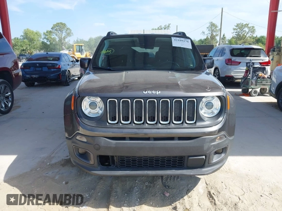 2018 Jeep Renegade Latitude with VIN ZACCJABB5JPG86563, listed as a IAAI auction lot 42109270 with 185,540 mi miles. Bid and sale history available at carsss.com. Image 13.