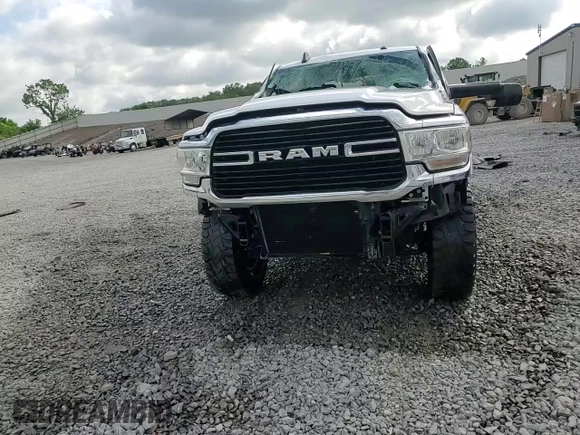 2021 Ram 2500 Big Horn with VIN 3C6UR5DL0MG656149, listed as a Copart auction lot 57332895 with 196,699 mi miles and Salvage title. Bid and sale history available at DreamBid. Image 14.