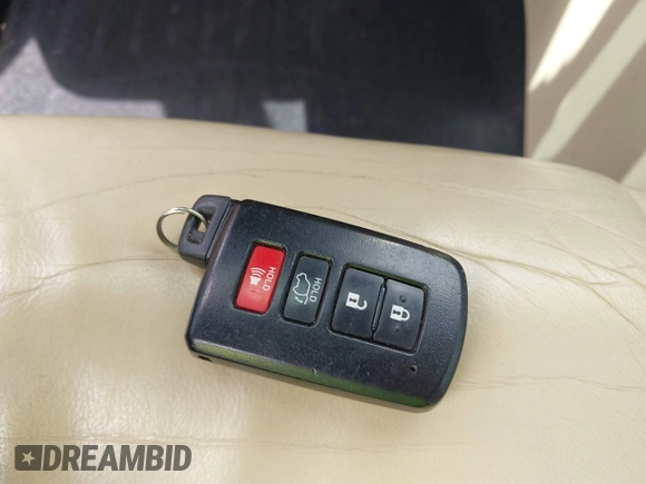 2016 Toyota Highlander XLE z VIN 5TDKKRFH2GS167956, wystawiony jako IAAI lot #42170195 z przebiegiem 142 181 mil mil oraz . Historia ofert i sprzedaży dostępna na DreamBid. Obrazek 11.