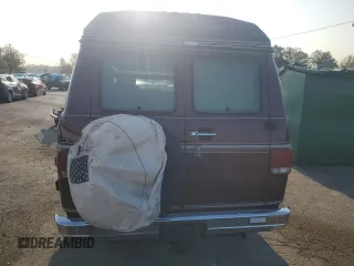 1993 Chevrolet Chevy Van z VIN 1GBEG25K8PF357638, wystawiony jako Copart lot #69878944 z przebiegiem 170 004 mil mil oraz Szkoda całkowita • Salvage title. Historia ofert i sprzedaży dostępna na DreamBid. Obrazek 6.