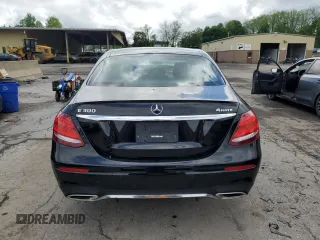 2019 Mercedes-Benz E 300 с VIN WDDZF4KB1KA639339, выставлен на аукционе Copart как лот 56724695 с пробегом 27 003 миль миль и Списание • Salvage title. История ставок и продаж доступна на DreamBid. Изображение 6.