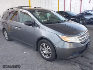 2012 Honda Odyssey EX with VIN 5FNRL5H41CB067103, listed as a IAAI auction lot 41630967 with 117,996 mi miles. Bid and sale history available at carsss.com. Image 1.