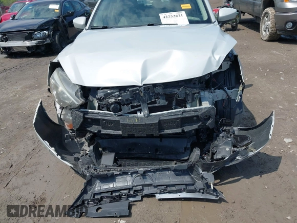 2019 Toyota Yaris L with VIN 3MYDLBYV7KY506813, listed as a IAAI auction lot 42253621 with 114,427 mi miles and . Bid and sale history available at DreamBid. Image 6.