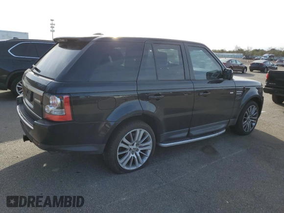 2013 Land Rover Range Rover Sport HSE Lux with VIN SALSK2D48DA785548, listed as a Copart auction lot 87709725 with 140,013 mi miles and Non Repairable. Bid and sale history available at DreamBid. Image 3.
