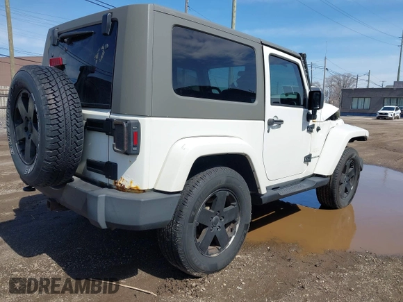 2010 Jeep Wrangler Sahara с VIN 1J4GA5D16AL231085, выставлен на аукционе IAAI как лот 41942578 с пробегом 196 683 миль миль и . История ставок и продаж доступна на DreamBid. Изображение 4.