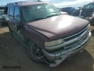 2000 Chevrolet Suburban LS with VIN 3GNEC16T0YG166344, listed as a Copart auction lot 46359325 with 210,455 mi miles and Clean Title. Bid and sale history available at carsss.com. Image 4.