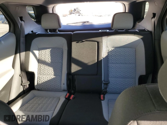 2022 Chevrolet Equinox LS z VIN 2GNAXSEV7N6149978, wystawiony jako Copart lot #47791645 z przebiegiem 8 387 mil mil oraz Szkoda całkowita • Salvage title. Historia ofert i sprzedaży dostępna na DreamBid. Obrazek 10.