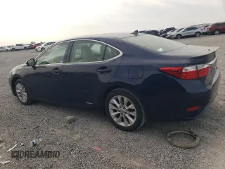 2014 Lexus ES 300h z VIN JTHBW1GG7E2040053, wystawiony jako Copart lot #55051145 z przebiegiem 158 961 mil mil oraz Szkoda całkowita • Salvage title. Historia ofert i sprzedaży dostępna na DreamBid. Obrazek 2.
