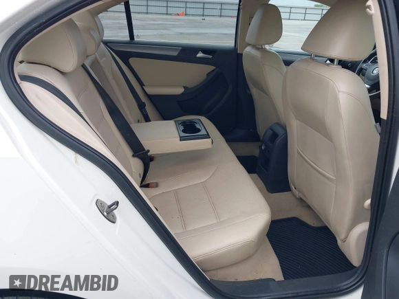 2014 Volkswagen Jetta TDI w/Premium with VIN 3VWLL7AJXEM372547, listed as a IAAI auction lot 42320105 with 113,200 mi miles and . Bid and sale history available at DreamBid. Image 8.