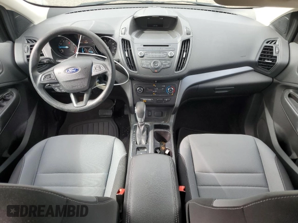 2017 Ford Escape S z VIN 1FMCU0F7XHUD20786, wystawiony jako Copart lot #49641925 z przebiegiem 31 083 mil mil oraz Szkoda całkowita • Salvage title. Historia ofert i sprzedaży dostępna na DreamBid. Obrazek 8.
