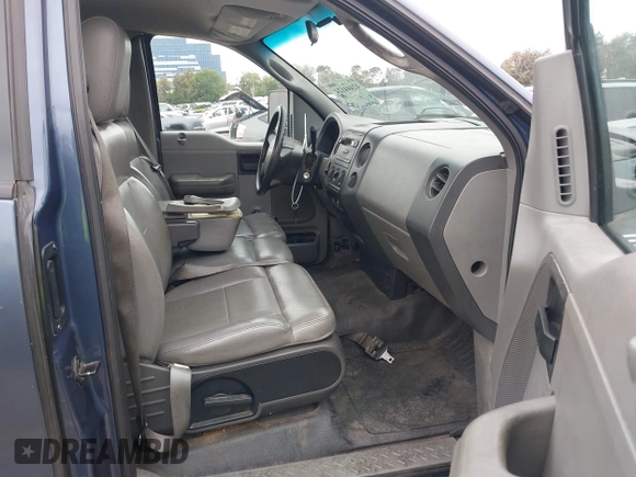 2004 Ford F-150 XL с VIN 1FTRF12W34NB93458, выставлен на аукционе IAAI как лот 42444124 с пробегом 154 946 миль миль и . История ставок и продаж доступна на DreamBid. Изображение 5.