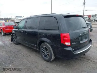 2018 Dodge Grand Caravan GT with VIN 2C4RDGEG6JR342201, listed as a IAAI auction lot 41869683 with 116,468 mi miles. Bid and sale history available at carsss.com. Image 3.