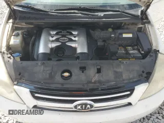 2006 Kia Sedona LX with VIN KNDMB233666057581, listed as a Copart auction lot 71027674 with 206,556 mi miles and Salvage Title. Bid and sale history available at carsss.com. Image 14.