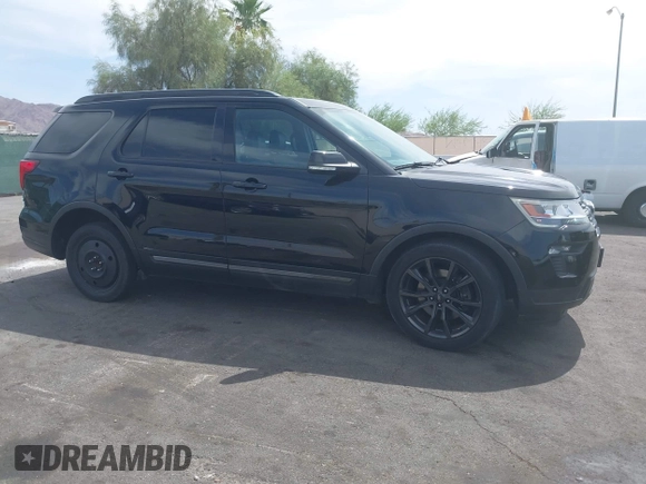 2018 Ford Explorer XLT z VIN 1FM5K7D89JGB09280, wystawiony jako IAAI lot #42360480 z przebiegiem 76 727 mil mil oraz . Historia ofert i sprzedaży dostępna na DreamBid. Obrazek 13.