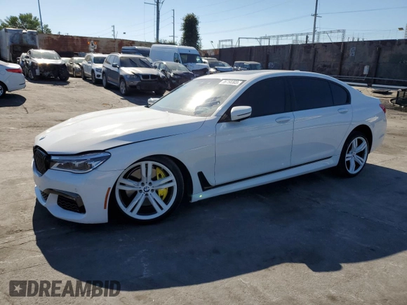 2018 BMW 7 Series 750i with VIN WBA7F0C53JGM23021, listed as a Copart auction lot 38758303 with 0 mi miles. Bid and sale history available at carsss.com. Image 1.