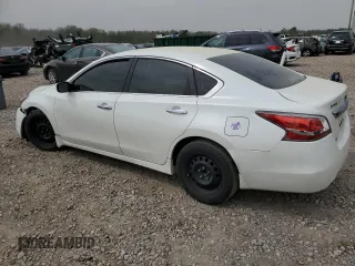 2014 Nissan Altima 2.5 S with VIN 1N4AL3AP2EN371072, listed as a Copart auction lot 50982375 with 170,735 mi miles and Salvage Title. Bid and sale history available at carsss.com. Image 2.