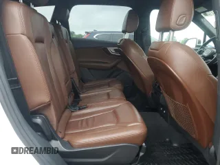 2019 Audi Q7 Premium Plus with VIN WA1LHAF79KD017451, listed as a Copart auction lot 61527125 with 129,180 mi miles and Salvage title. Bid and sale history available at DreamBid. Image 11.