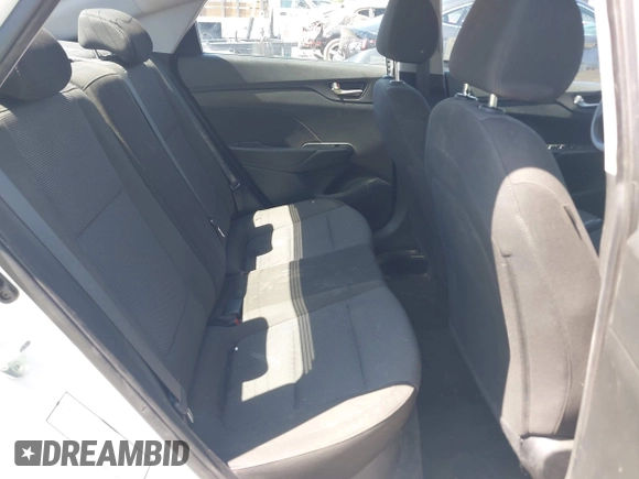 2021 Hyundai Accent SE с VIN 3KPC24A60ME149555, выставлен на аукционе IAAI как лот 42392684 с пробегом 71 530 миль миль и . История ставок и продаж доступна на DreamBid. Изображение 8.