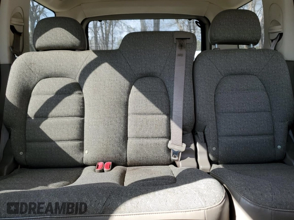 2005 Ford Explorer XLS z VIN 1FMZU62K45UA42535, wystawiony jako Copart lot #48679735 z przebiegiem 175 952 mil mil oraz Szkoda całkowita • Salvage title. Historia ofert i sprzedaży dostępna na DreamBid. Obrazek 10.
