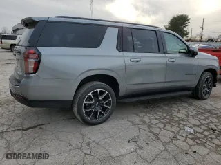 2023 Chevrolet Suburban RST with VIN 1GNSKEKD7PR400876, listed as a Copart auction lot 84726094 with 17,741 mi miles and Salvage Title. Bid and sale history available at carsss.com. Image 3.