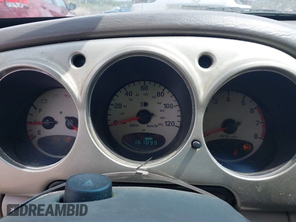 2001 Chrysler PT Cruiser z VIN 3C8FY4BB51T692106, wystawiony jako IAAI lot #42113789 z przebiegiem 161 099 mil mil oraz . Historia ofert i sprzedaży dostępna na DreamBid. Obrazek 7.