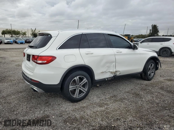 2019 Mercedes-Benz GLC with VIN WDC0G4JB4KV132617, listed as a Copart auction lot 54877595 with 114,619 mi miles and Clean Title. Bid and sale history available at carsss.com. Image 3.
