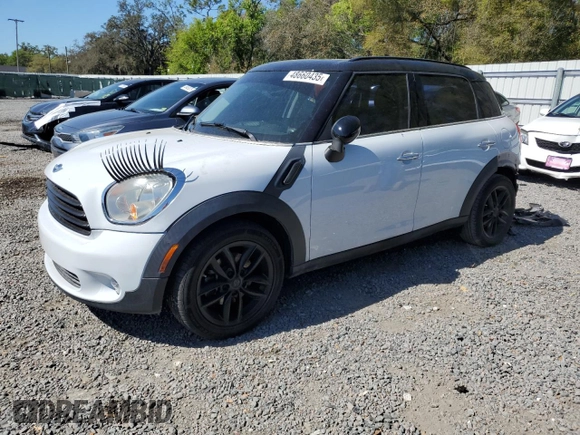 2011 MINI Countryman with VIN WMWZB3C56BWM00040, listed as a Copart auction lot 48660435 with 146,607 mi miles and Salvage title. Bid and sale history available at DreamBid. Image 1.