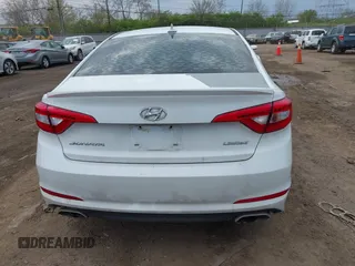 2015 Hyundai Sonata 2.4L Sport with VIN 5NPE34AF4FH117437, listed as a IAAI auction lot 42040653 with 265,603 mi miles. Bid and sale history available at carsss.com. Image 16.