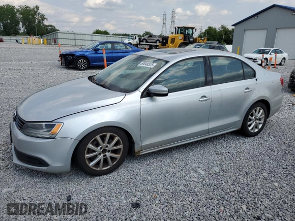 2012 Volkswagen Jetta SE with VIN 3VWDP7AJ5CM301844, listed as a Copart auction lot 60648525 with 204,031 mi miles and Clean title. Bid and sale history available at DreamBid. Image 1.