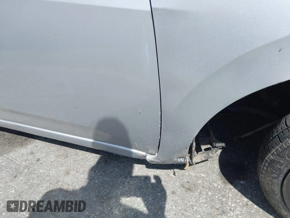 2020 Nissan Versa S z VIN 3N1CN8DVXLL882520, wystawiony jako IAAI lot #41896671 z przebiegiem 57 925 mil mil oraz . Historia ofert i sprzedaży dostępna na DreamBid. Obrazek 19.