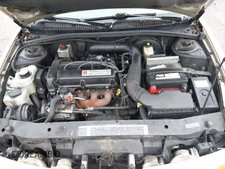 2002 Saturn SL with VIN 1G8ZK52732Z274875, listed as a IAAI auction lot 41911548 with 266,181 mi miles. Bid and sale history available at carsss.com. Image 10.