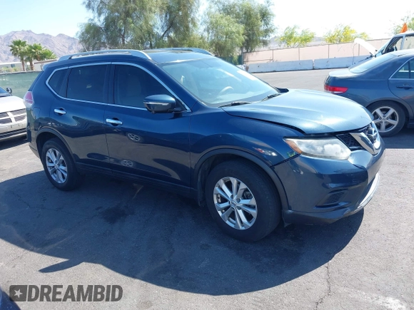 2015 Nissan Rogue SL with VIN 5N1AT2MV5FC927592, listed as a IAAI auction lot 42132041 with 174,536 mi miles and . Bid and sale history available at carsss.com. Image 1.