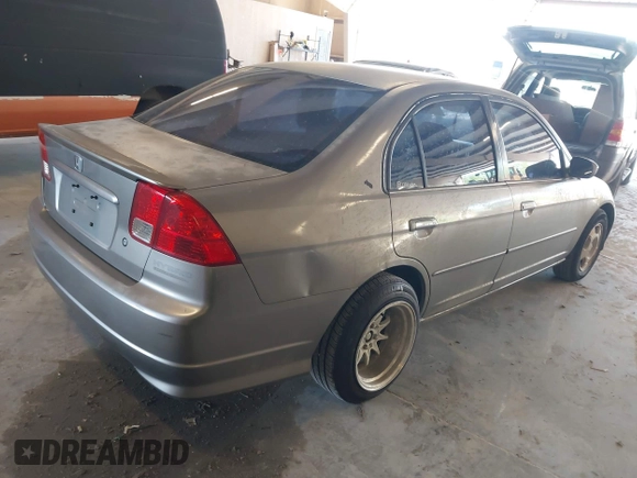 2005 Honda Civic with VIN JHMES96685S026162, listed as a IAAI auction lot 42011703 with 261,064 mi miles and . Bid and sale history available at DreamBid. Image 4.