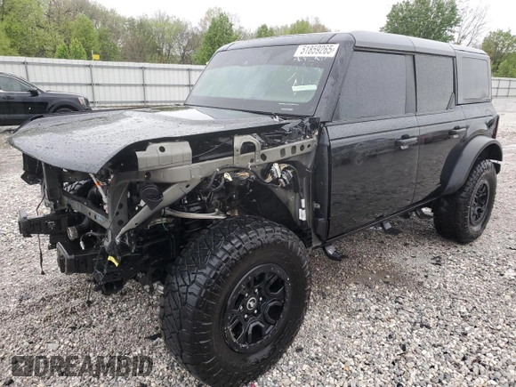 2022 Ford Bronco z VIN 1FMEE5DP3NLA95926, wystawiony jako Copart lot #51859265 z przebiegiem 32 215 mil mil oraz Szkoda całkowita • Salvage title. Historia ofert i sprzedaży dostępna na DreamBid. Obrazek 1.