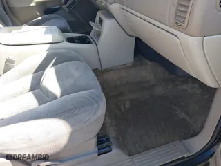 2001 Chevrolet Tahoe LS with VIN 1GNEK13T91R123781, listed as a IAAI auction lot 40609188 with 1 mi miles. Bid and sale history available at carsss.com. Image 13.