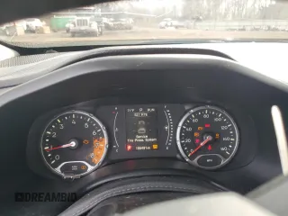 2016 Jeep Renegade Latitude with VIN ZACCJBBT7GPE17956, listed as a Copart auction lot 50838505 with 105,491 mi miles and Salvage Title. Bid and sale history available at carsss.com. Image 9.