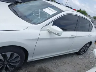 2017 Honda Accord Hybrid with VIN JHMCR6F36HC008930, listed as a IAAI auction lot 41601414 with 159,359 mi miles. Bid and sale history available at carsss.com. Image 15.