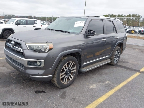 2014 Toyota 4Runner Limited with VIN JTEBU5JR0E5172302, listed as a IAAI auction lot 39452939 with 105,782 mi miles. Bid and sale history available at carsss.com. Image 21.