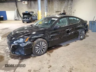2023 Nissan Altima SV z VIN 1N4BL4DV2PN389532, wystawiony jako Copart lot #60541615 z przebiegiem 48 705 mil mil oraz Szkoda całkowita • Salvage title. Historia ofert i sprzedaży dostępna na DreamBid. Obrazek 1.