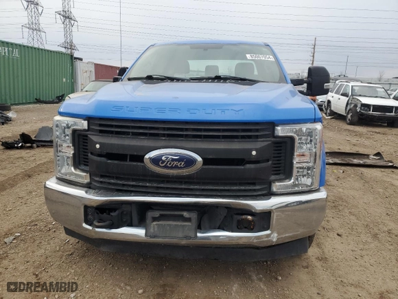 2017 Ford Super Duty F-250 SRW XLT with VIN 1FT7X2A62HED83723, listed as a Copart auction lot 85007054 with 146,715 mi miles and Salvage Title. Bid and sale history available at carsss.com. Image 5.