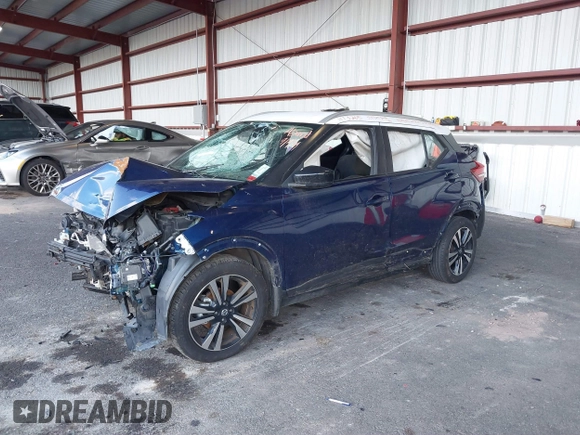 2020 Nissan Kicks SV with VIN 3N1CP5CV7LL501524, listed as a IAAI auction lot 40884087 with 89,613 mi miles. Bid and sale history available at carsss.com. Image 2.