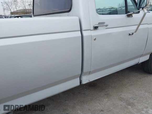 1991 Ford F-150 Special with VIN 2FTEF15Y7MCB07571, listed as a IAAI auction lot 42112922 with 75,013 mi miles. Bid and sale history available at carsss.com. Image 6.