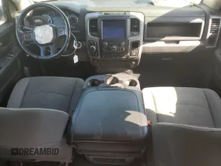 2021 Ram 1500 Tradesman z VIN 3C6RR7KT0MG710005, wystawiony jako Copart lot #56102765 z przebiegiem Nie podano mil oraz Szkoda całkowita • Salvage title. Historia ofert i sprzedaży dostępna na DreamBid. Obrazek 8.