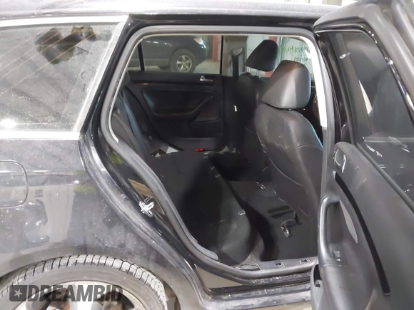 2014 Volkswagen Jetta TDI w/Sunroof z VIN 3VWPL7AJXEM602802, wystawiony jako IAAI lot #41357531 z przebiegiem 156 067 mil mil oraz . Historia ofert i sprzedaży dostępna na DreamBid. Obrazek 8.