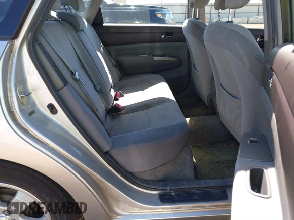 2005 Toyota Prius with VIN JTDKB20U153124639, listed as a IAAI auction lot 41696769 with 245,061 mi miles. Bid and sale history available at carsss.com. Image 8.