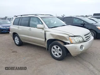 2003 Toyota Highlander z VIN JTEGF21A530074756, wystawiony jako IAAI lot #42044516 z przebiegiem 126 302 mil mil oraz . Historia ofert i sprzedaży dostępna na DreamBid. Obrazek 1.